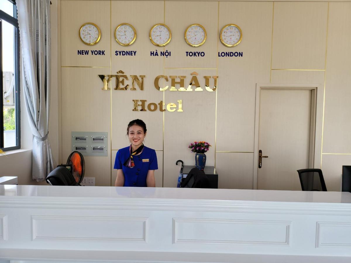 Отель Khach San Yen Chau Чау-Док Экстерьер фото